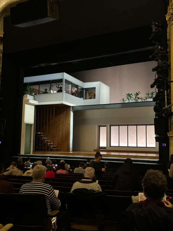 Hudson Theatre, section: Orchestra R, row: P, seat: 4