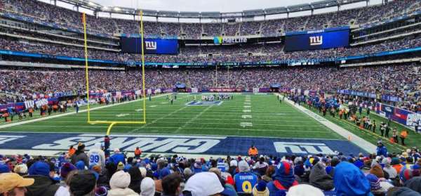 MetLife Stadium, section: 124, row: 21, seat: 15