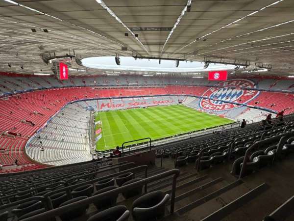 Allianz Arena, section: 324, row: 12, seat: 12