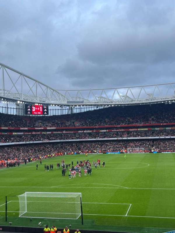 Emirates Stadium, section: B73, row: 4, seat: 690