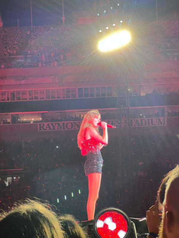 Raymond James Stadium, section: L, row: 4, seat: 1