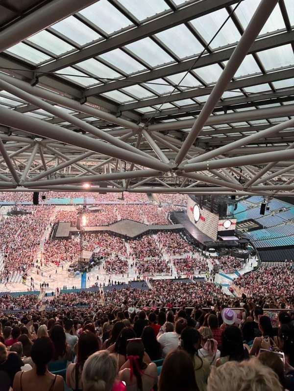 Accor Stadium, section: 627, row: 42, seat: 52