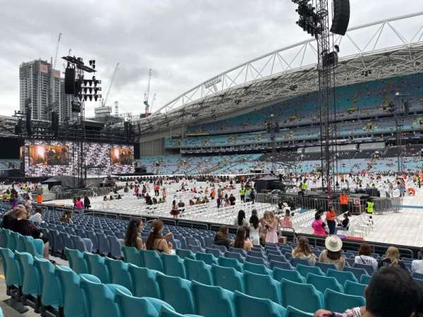 Accor Stadium, section: 109, row: 14, seat: 41