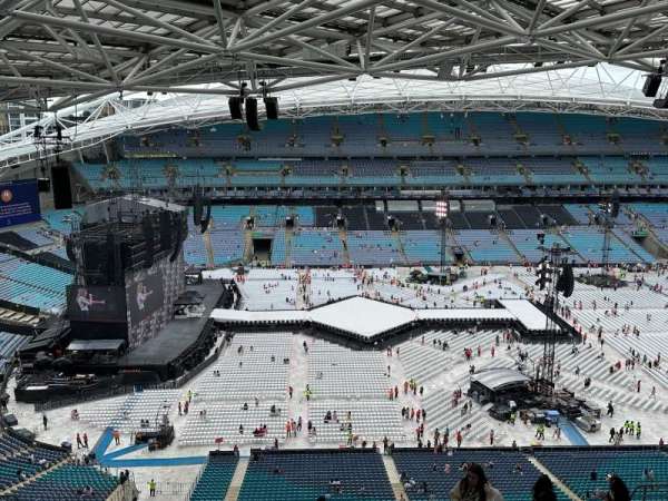 Accor Stadium, section: 605, row: 16, seat: 14