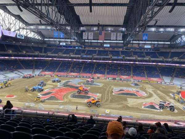 Ford Field, section: 208, row: 12, seat: 12