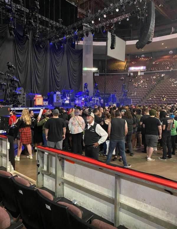 Heritage Bank Center, section: 128, row: C, seat: 8