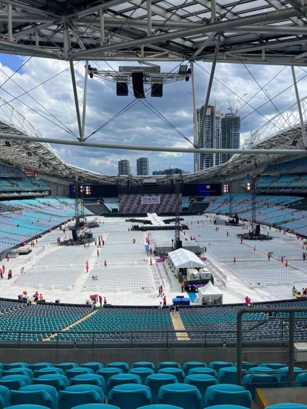 Accor Stadium, section: 318, row: 8, seat: 66