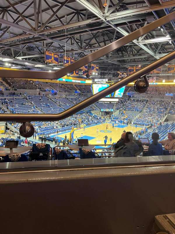 Pauley Pavilion, section: 206C, row: 1, seat: 2