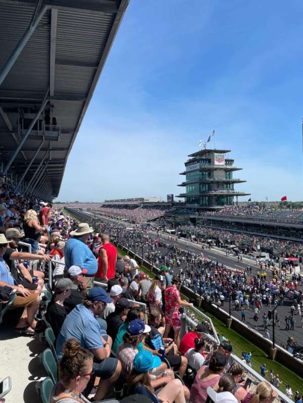 Indianapolis Motor Speedway, section: A Penthouse, row: B18, seat: E9
