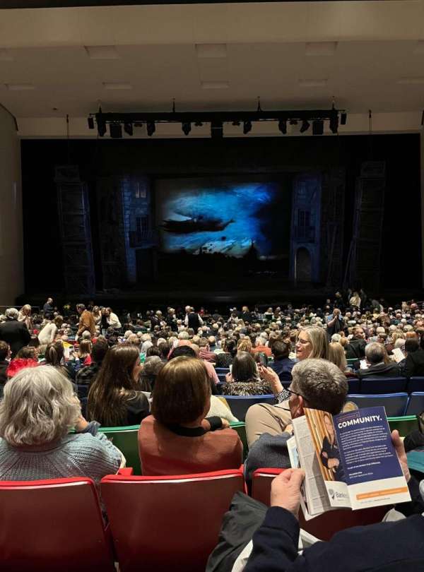 Des Moines Civic Center, section: 5E, row: W, seat: 54