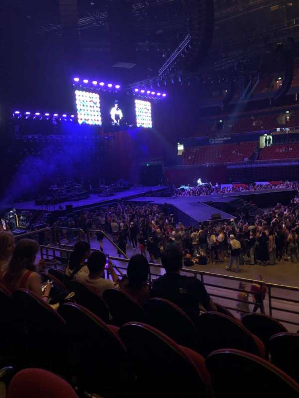 qudos bank arena, section: 20, row: E, seat: 444