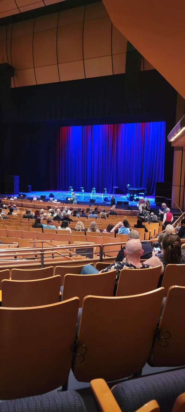 Ikeda Theater, section: Dress Circle 1, row: V, seat: 101