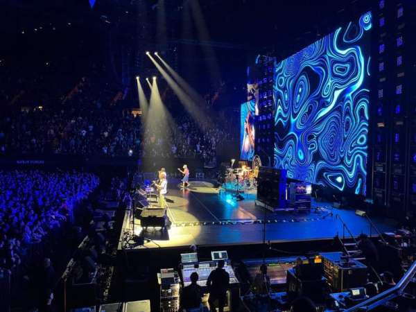Kia Forum, section: 113, row: 3, seat: 8