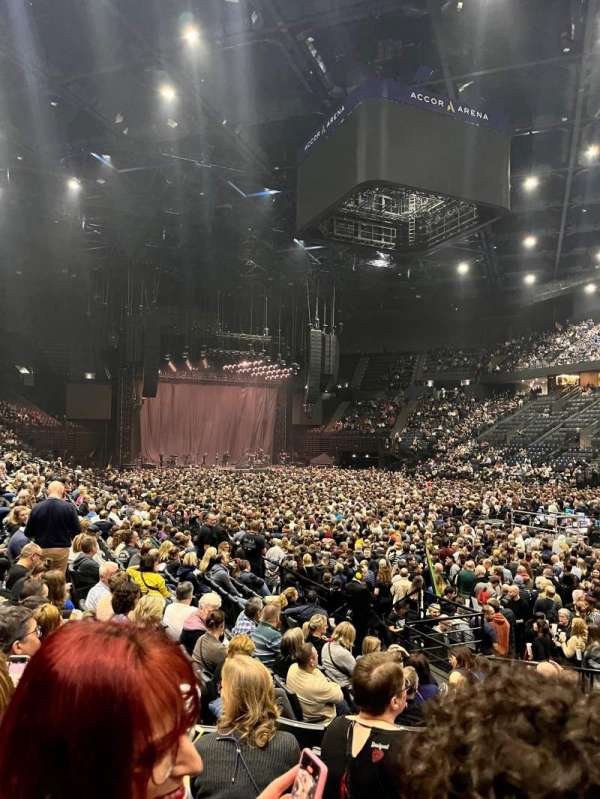 Accor Arena, section: Gradin S, row: 21, seat: 16