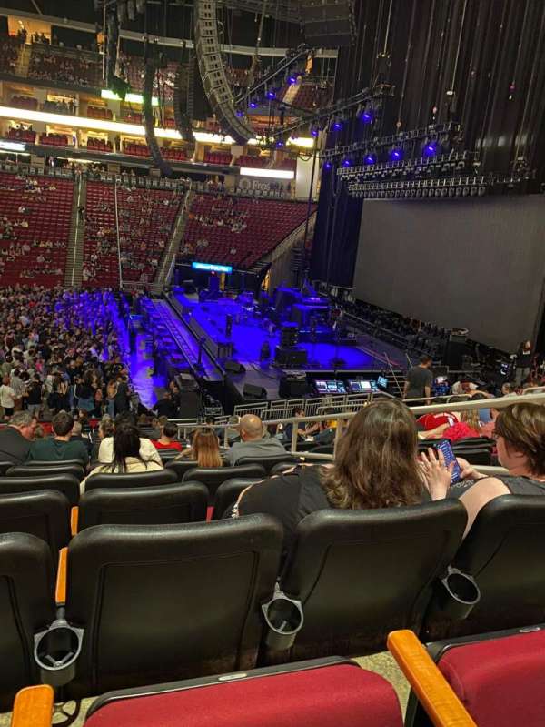 Toyota Center, section: 105, row: 19, seat: 5