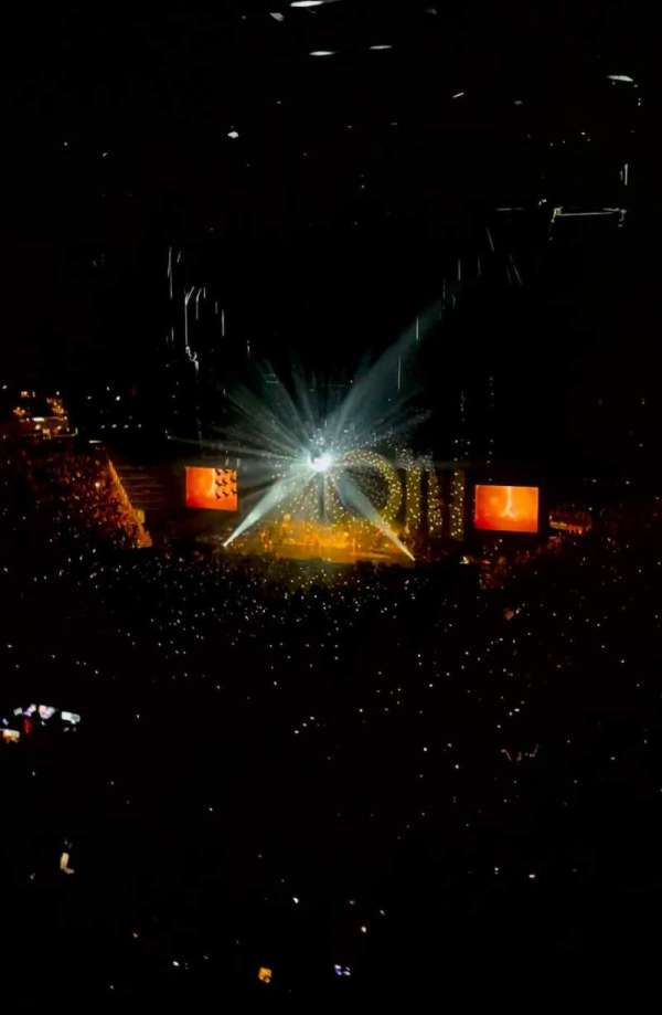 Climate Pledge Arena, section: 118, row: M, seat: 6