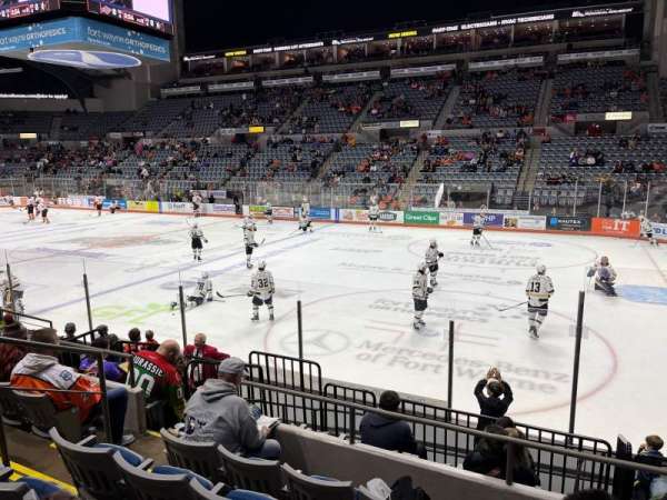 Allen County War Memorial Coliseum, section: 209, row: 9, seat: 13