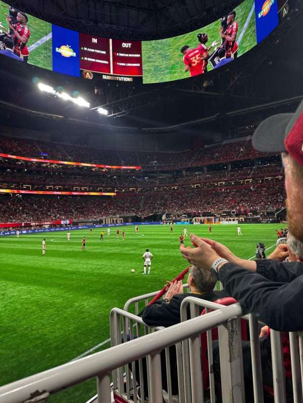 Mercedes-Benz Stadium, section: 132, row: 7, seat: 7