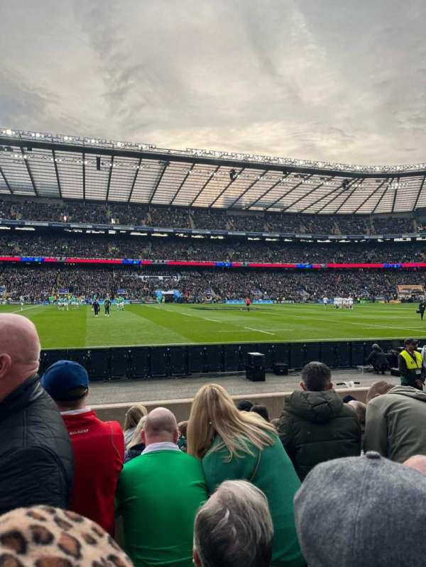 Twickenham Stadium, section: L27, row: 7, seat: 251