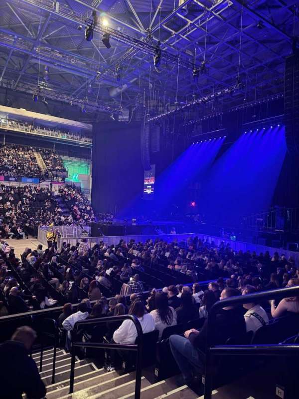 Utilita Arena Sheffield, section: 118, row: K, seat: 12