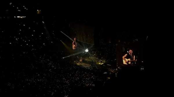 AO Arena, section: 212, row: P, seat: 32