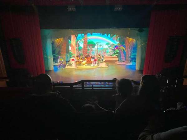 Chicago Theatre, section: Loge4, row: CC, seat: 405