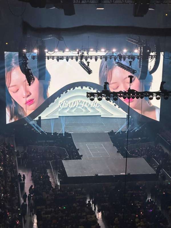 United Center, section: 310, row: 16, seat: 22