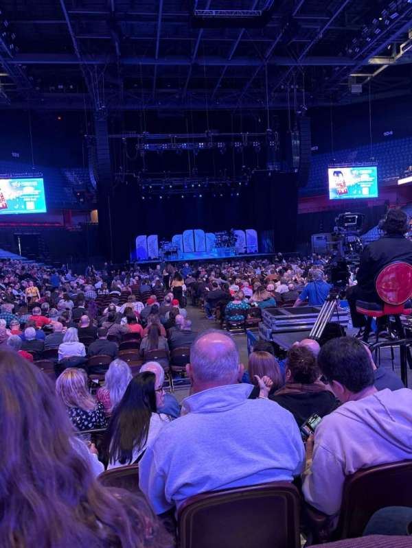 Mohegan Sun Arena, section: 21, row: F, seat: 4