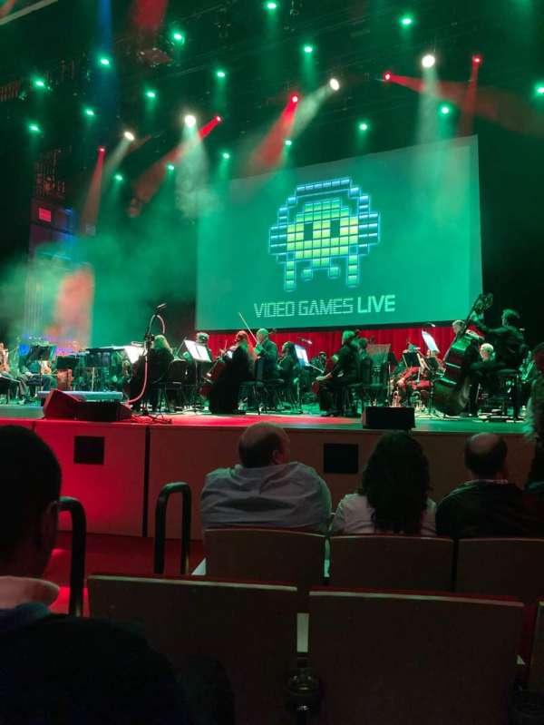 Steven Tanger Center for the Performing Arts, section: Orchestra RC, row: E, seat: 2