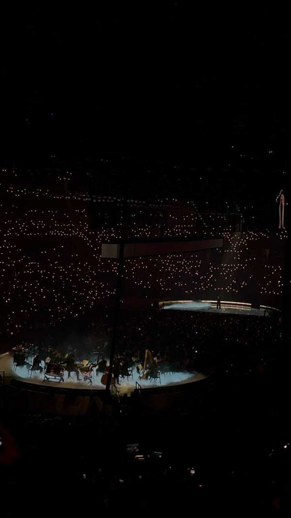 Crypto.com Arena, section: 215, row: 11, seat: 18