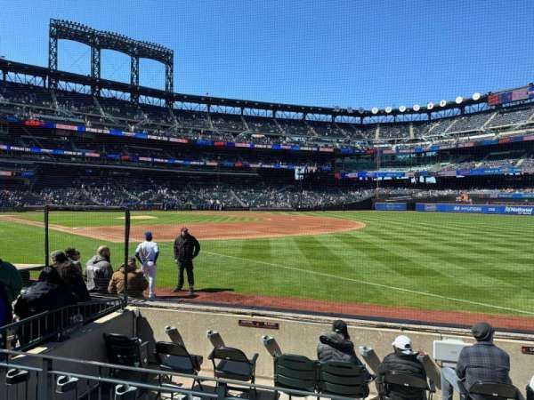 Citi Field, section: 109, row: 2, seat: 5