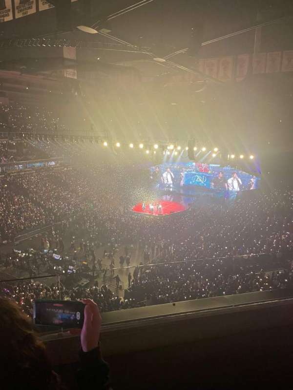 United Center, section: 306, row: 2, seat: 1