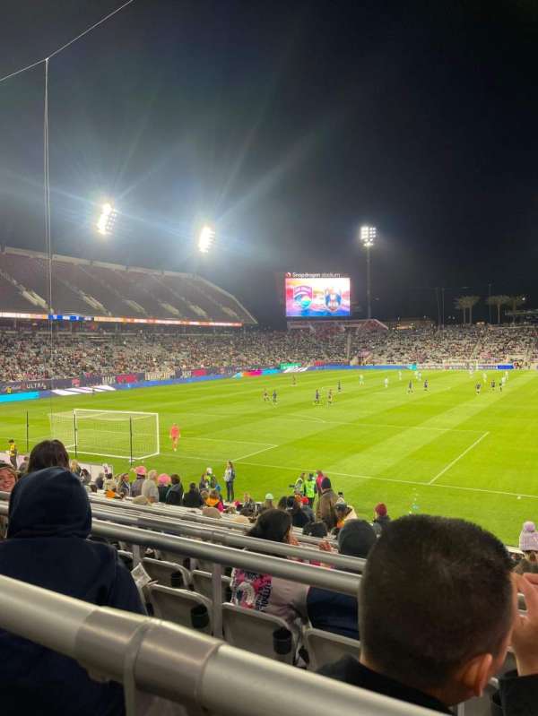 Snapdragon Stadium, section: 136, row: 118, seat: 5
