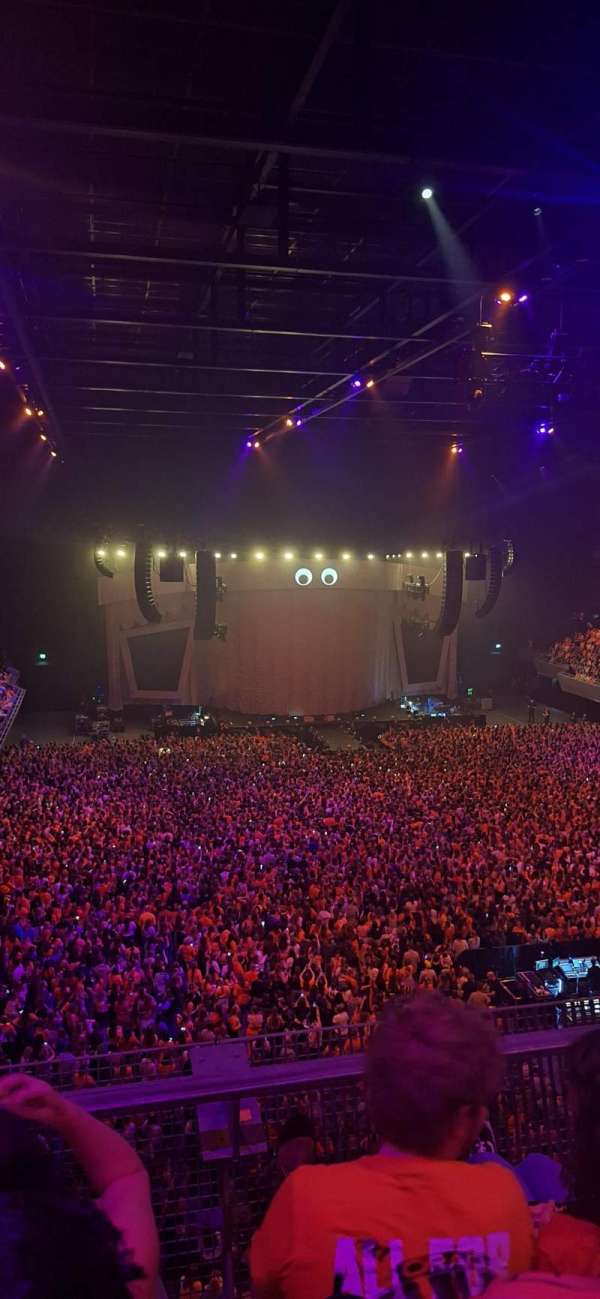 Ziggo Dome, section: 208, row: 3, seat: 266