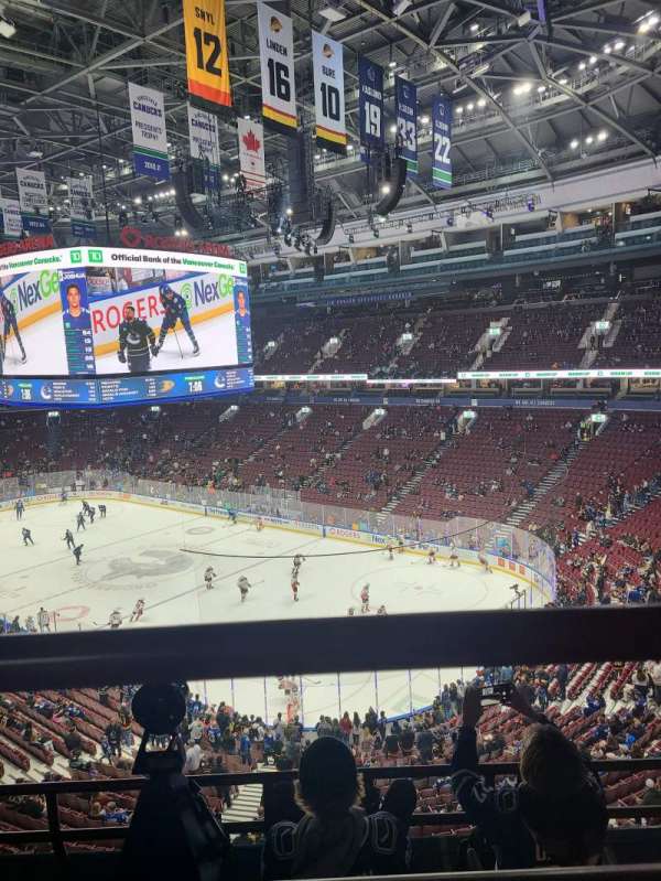 Rogers Arena, section: 319, row: 6, seat: 1