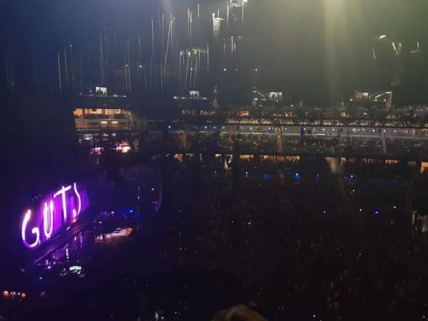 Kia Center, section: 226, row: 2, seat: 6