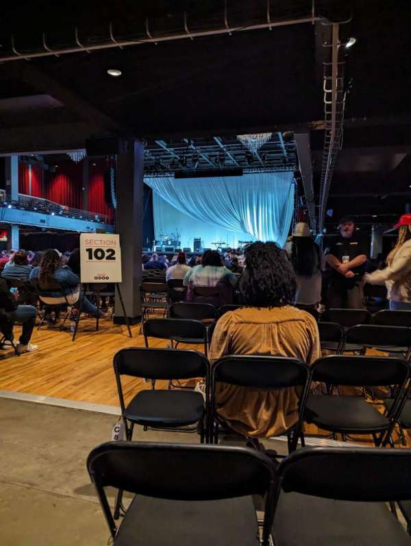 Coca-Cola Roxy, section: 104, row: F, seat: 7
