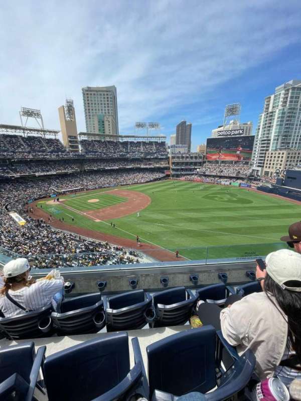 Petco Park, section: 323, row: 3, seat: 9