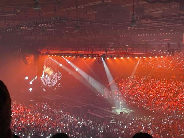 Allstate Arena, section: 216, row: Q, seat: 43
