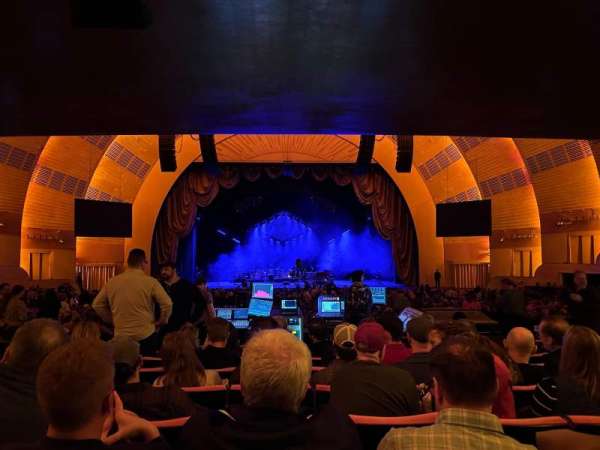 Radio City Music Hall, section: Orchestra 4, row: T, seat: 409