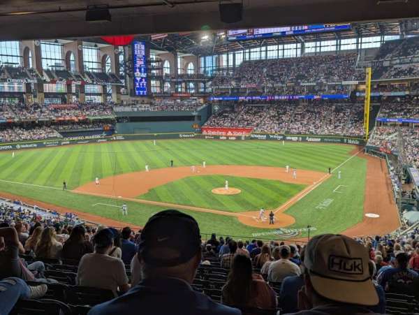 Globe Life Field, section: 113, row: 20, seat: 18