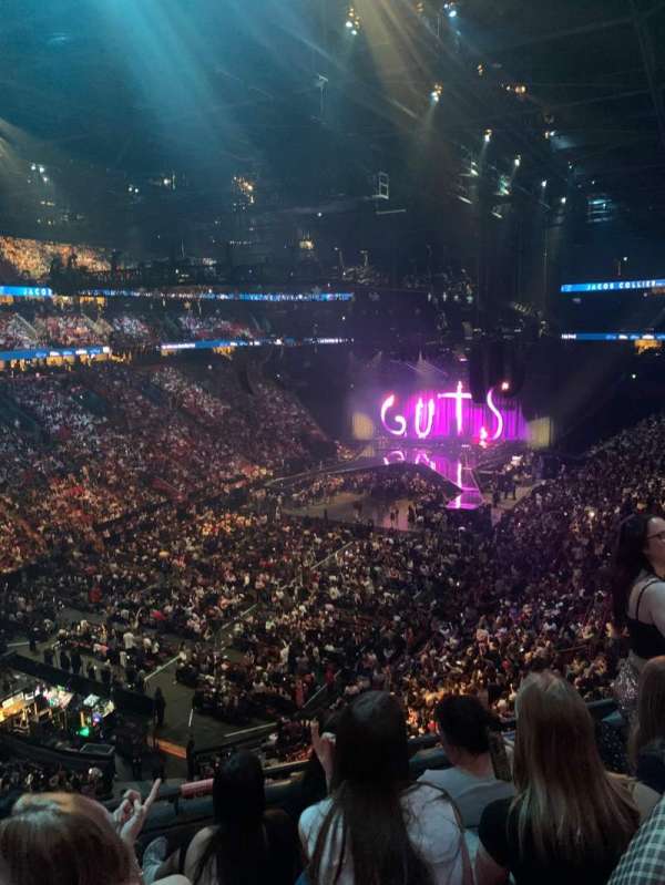 Centre Bell, section: 217, row: D, seat: 13