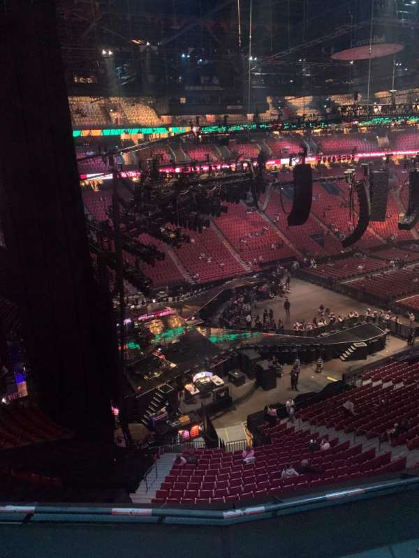Centre Bell, section: 204, row: D, seat: 16