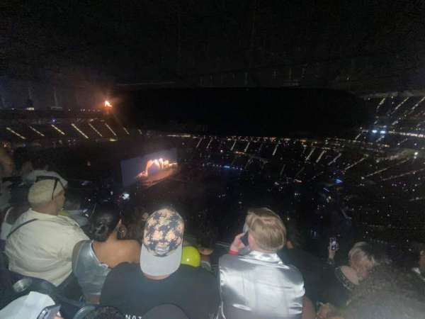 SoFi Stadium, section: 418, row: 3, seat: 6