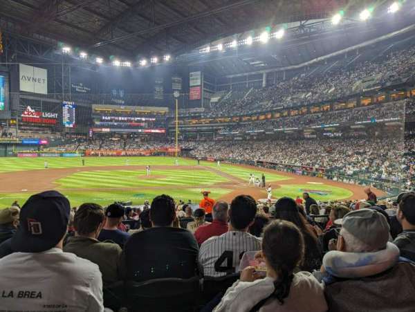 Chase Field, section: 127, row: 27, seat: 9