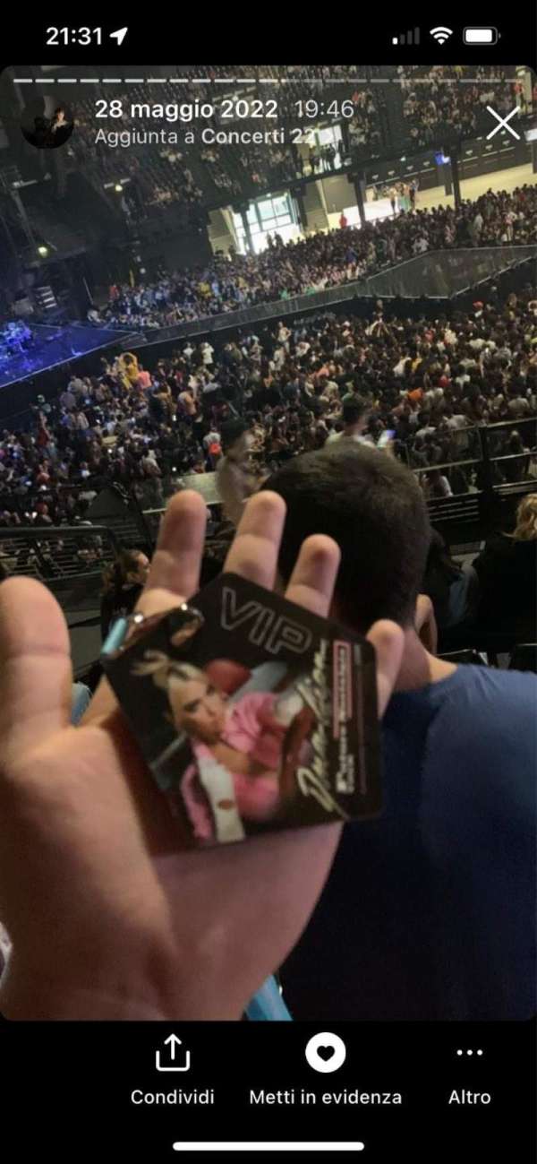 Unipol Arena, section: Ovest, row: B, seat: 1 B