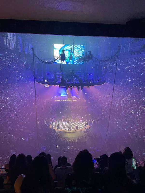 Scotiabank Arena, section: 303, row: 6, seat: 14