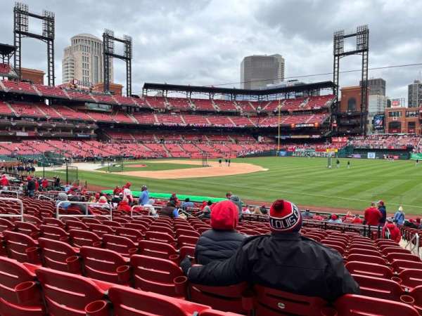 Busch Stadium, section: 137, row: 15, seat: 11