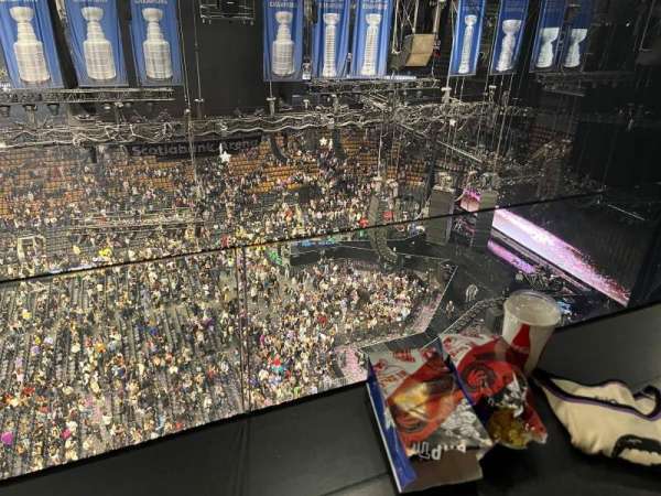 Scotiabank Arena, section: Gondola Box 4, row: 1, seat: 6