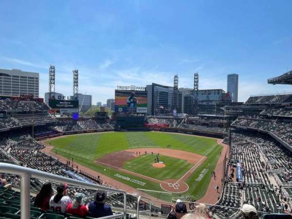 Truist Park, section: 327, row: 7, seat: 24